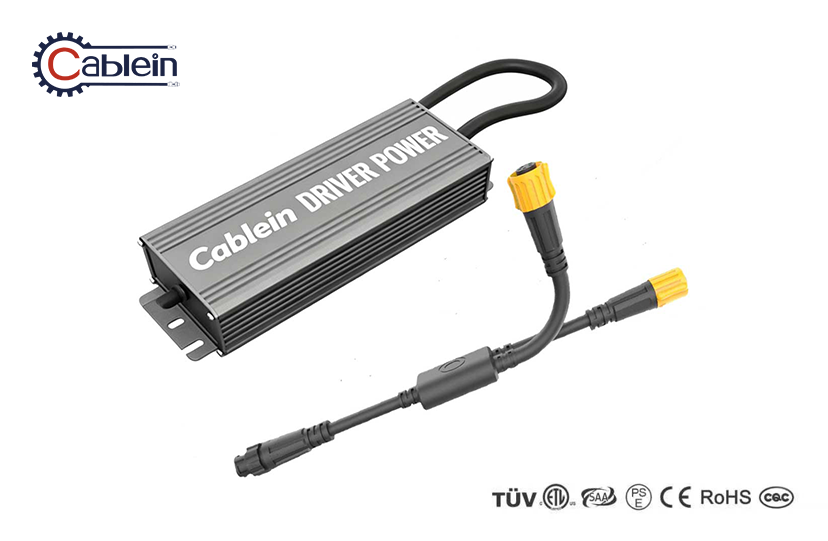 Y Splitter Waterproof Plug